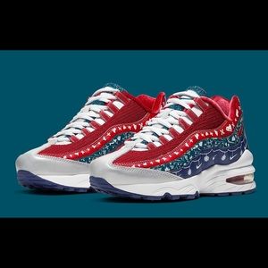 ugly christmas sweater airmax 95' size 6y